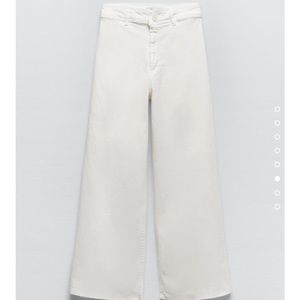 Zara Marine Straight white jeans size 8